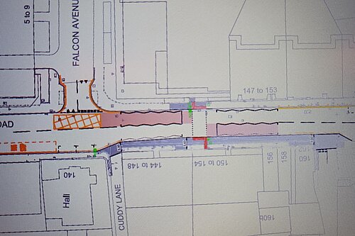 Plans depicting Morningside Road with an extended pavement